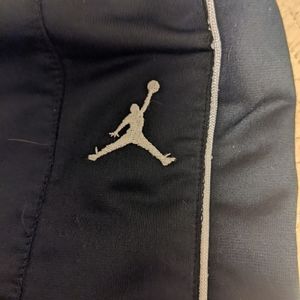 Jordan boys Large warm up pants